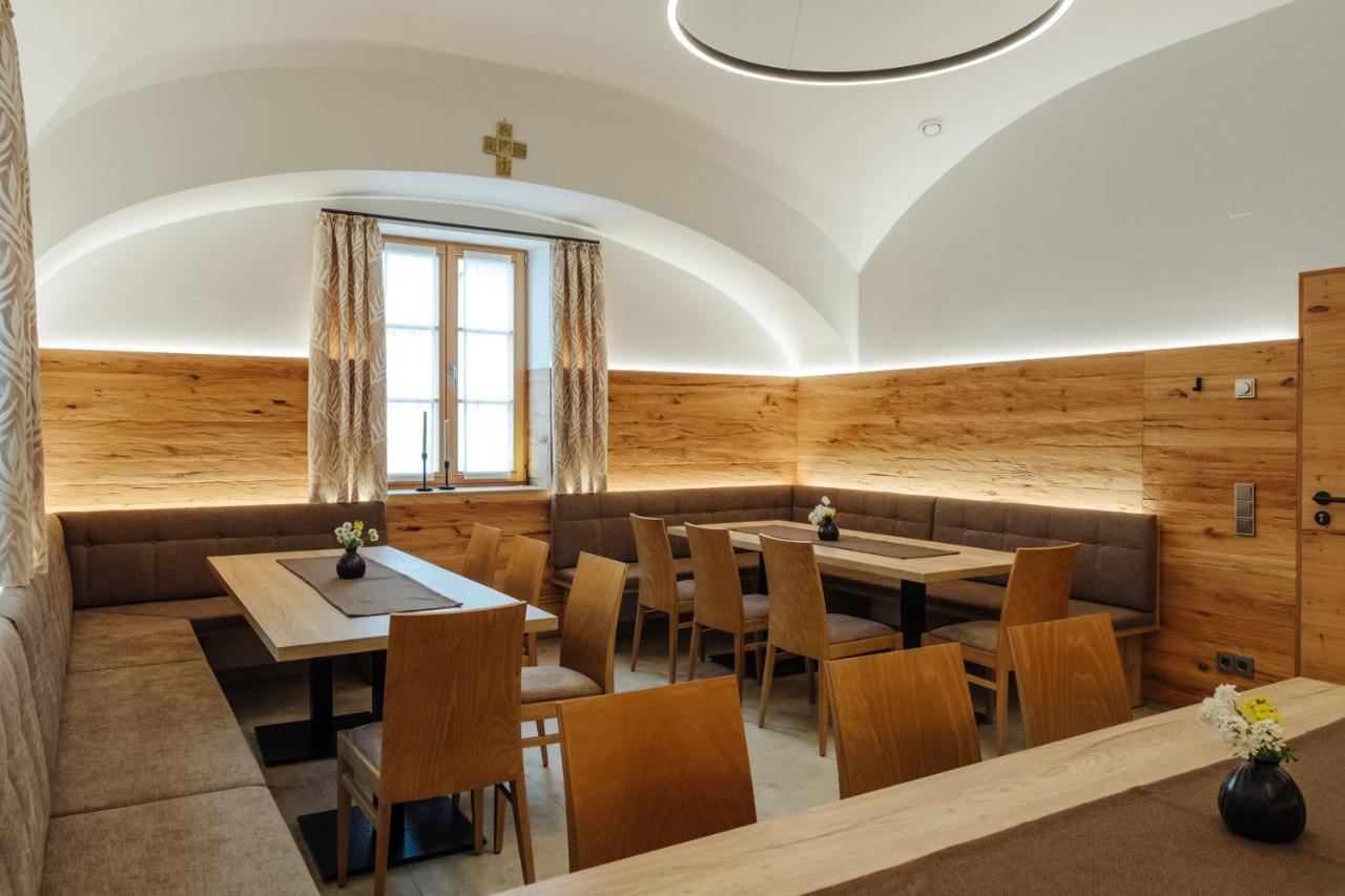 Hotel Sixt 3*