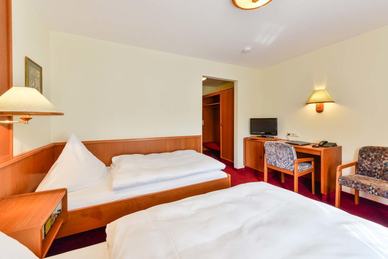 Sixt Hotel 3*