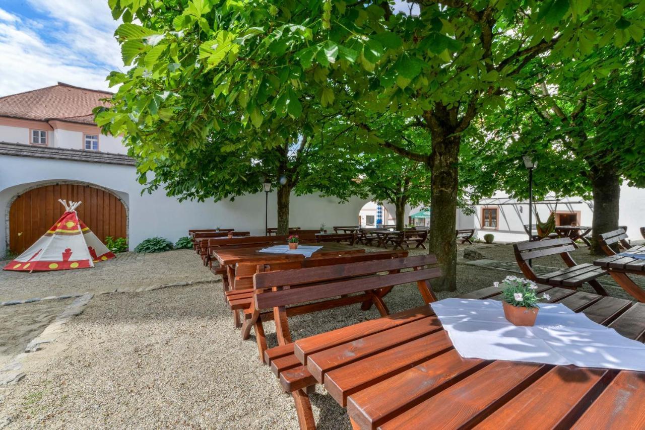 Hotel Sixt